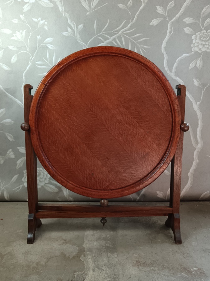 Antique Oak Revertable Folding Card Coffee Table(41).jpg